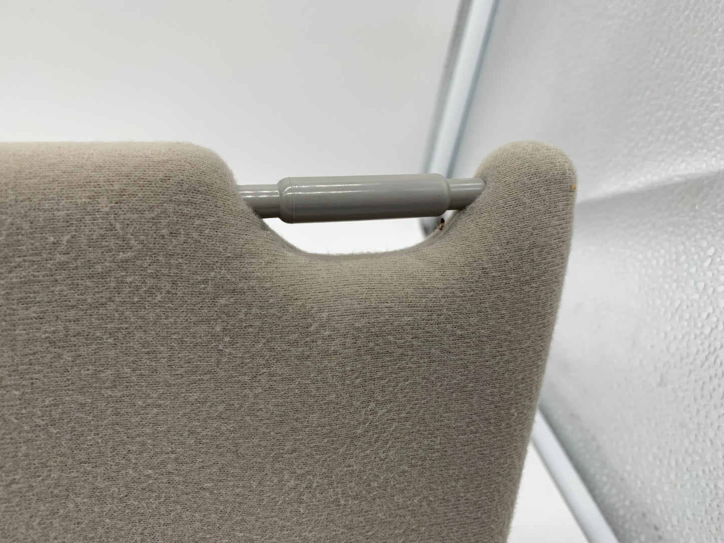 2005-2012 Toyota Avalon Passenger Sun Visor Illuminated Beige D01B20032