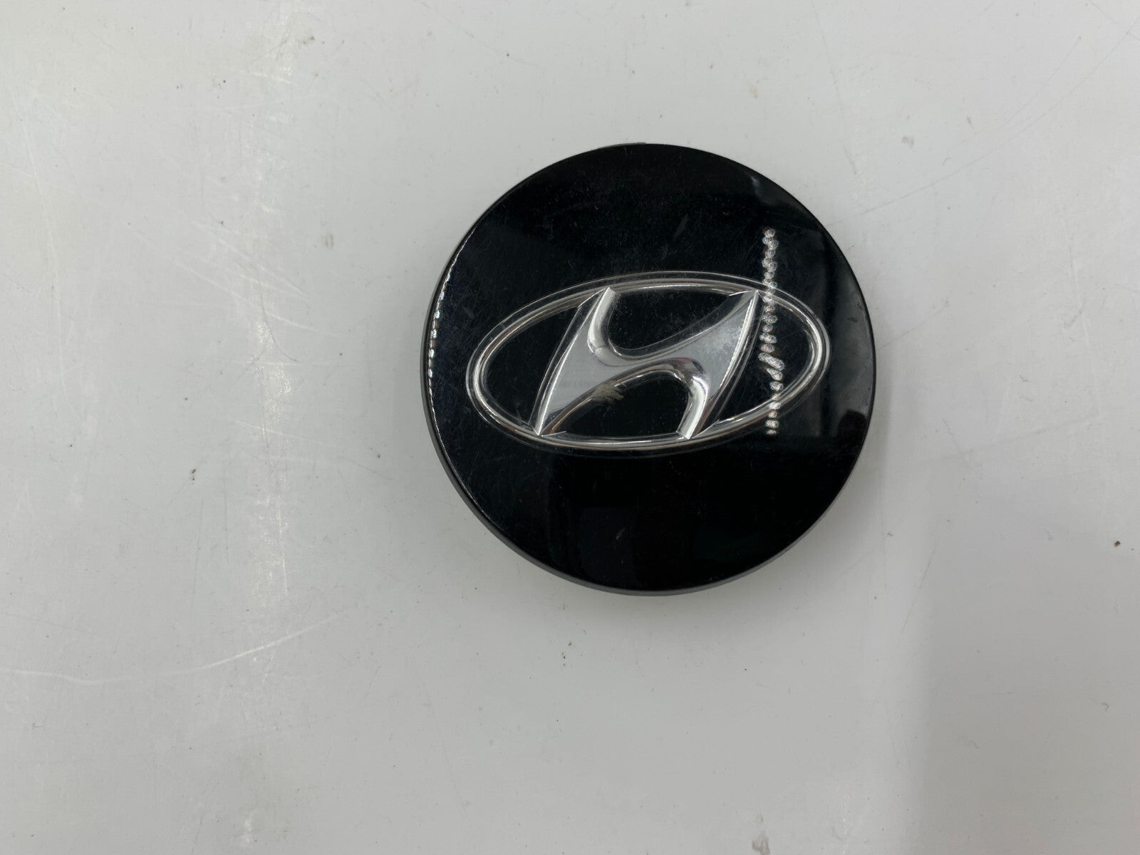 Hyundai Wheel Center Cap Set of 3 Black 2-1/4 inch OEM B01B05018