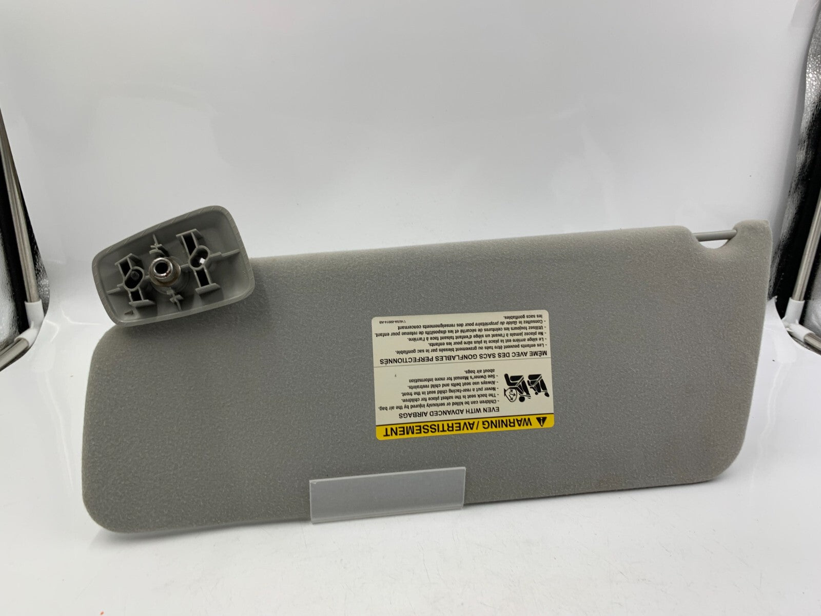 2004-2008 Ford F150 Passenger Sun Visor Gray OEM C04B24044
