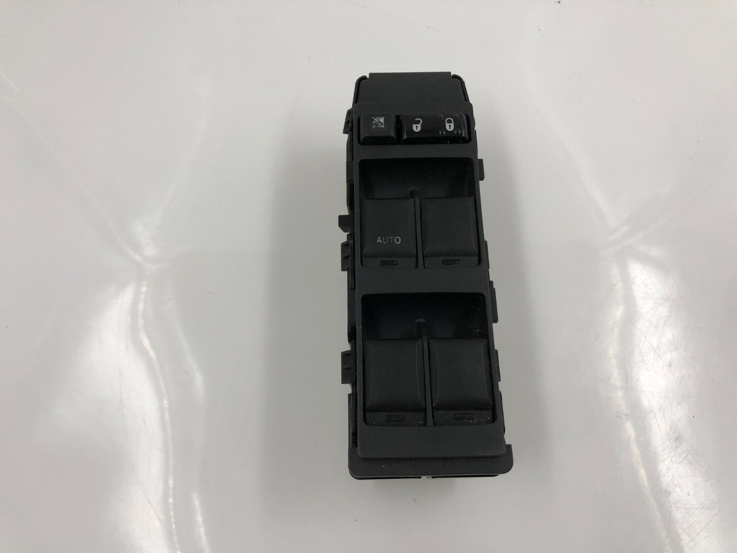 2007-2010 Dodge Caliber Master Power Window Switch OEM C01B10083