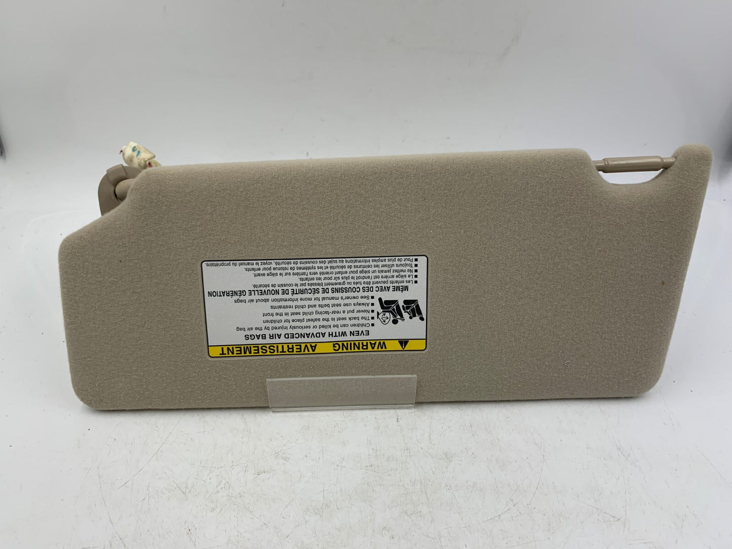 2005-2012 Toyota Avalon Passenger Sun Visor Beige Illuminated OEM B03B04003