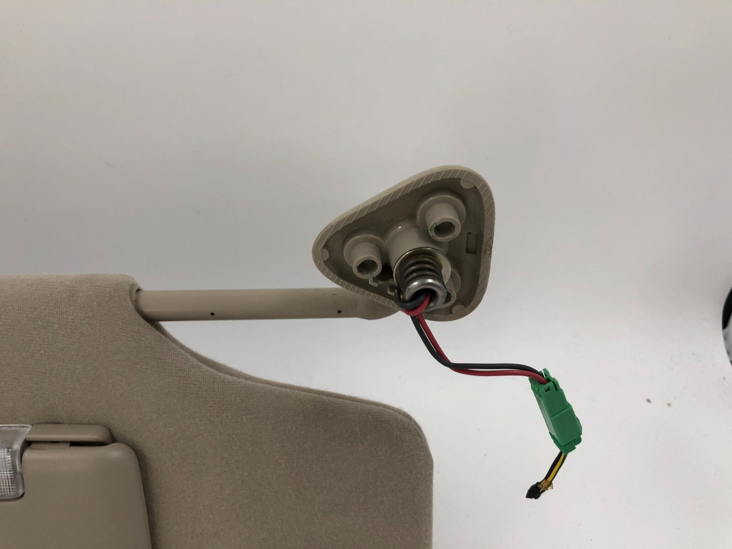 2008-2009 Mercury Sable Passenger Sun Visor Tan Illuminated OEM B02B29003