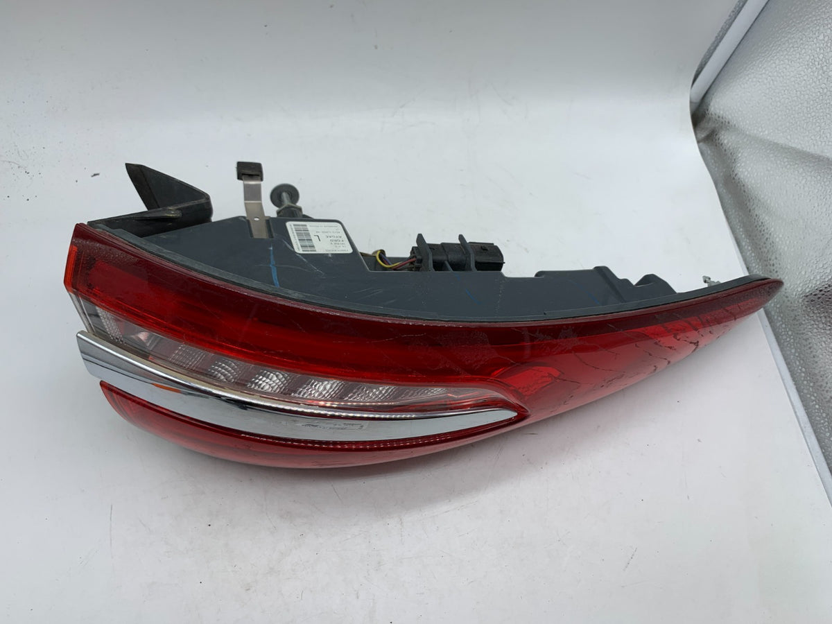 2017-2020 Ford Fusion Driver Side Tail Light Taillight OEM C02B20014