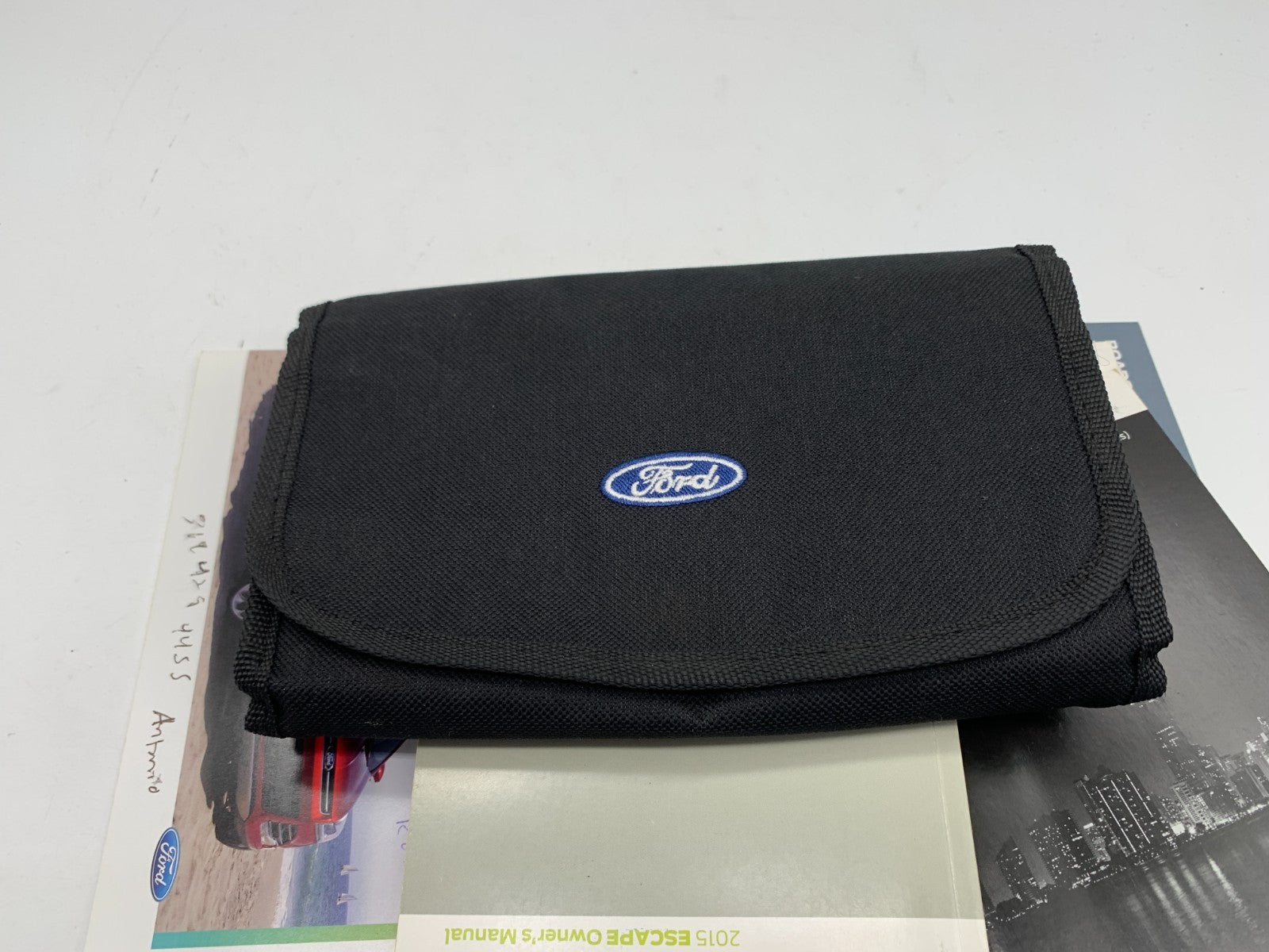 2015 Ford Escape Owners Manual Set with Case OEM C02B14056
