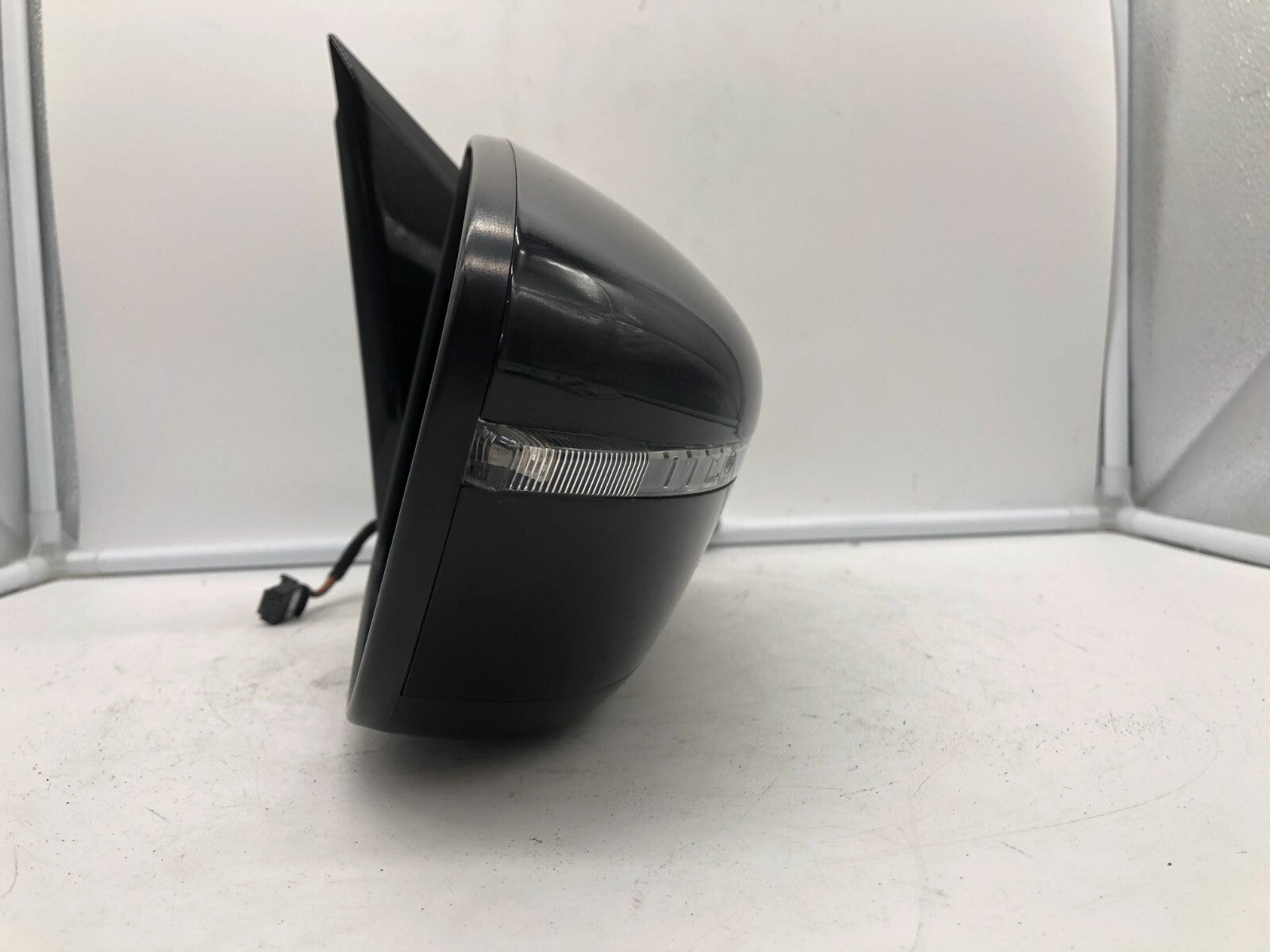 2018-2020 Nissan Pathfinder Passenger Side Power Door Mirror Black OEM D01B16006