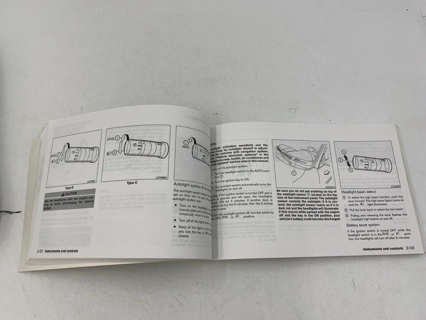 2006 Nissan Altima Owners Manual with Case OEM E03B26099