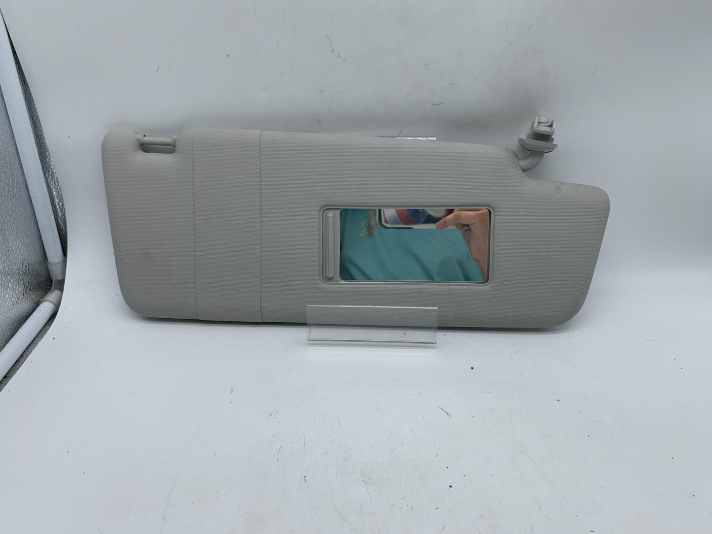 2017-2020 Volkswagen Passat Passenger Sun Visor Gray OEM D03B70005