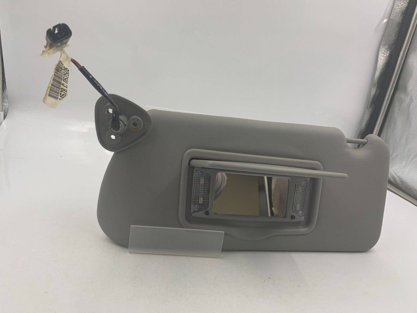 2013-2019 Ford Taurus Passenger Sun Visor Sunvisor Black Illuminated D02B34082