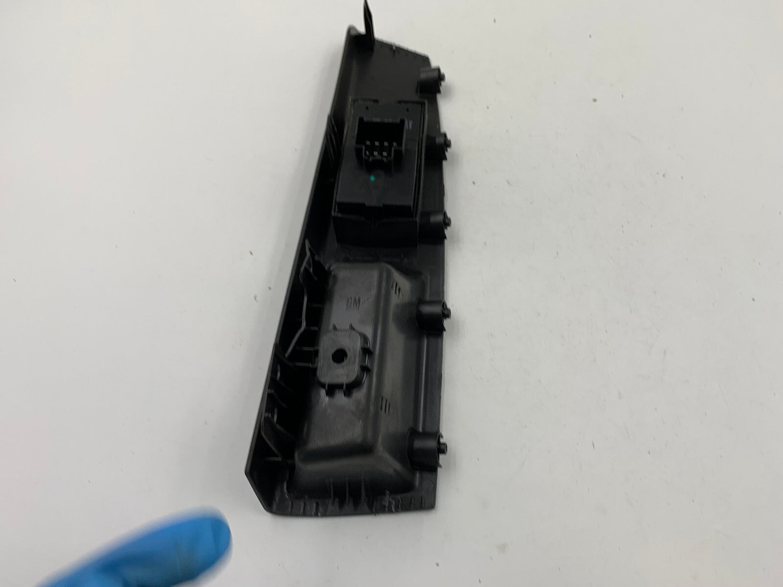 2011-2013 Chevrolet Cruze Master Power Window Switch OEM B13013