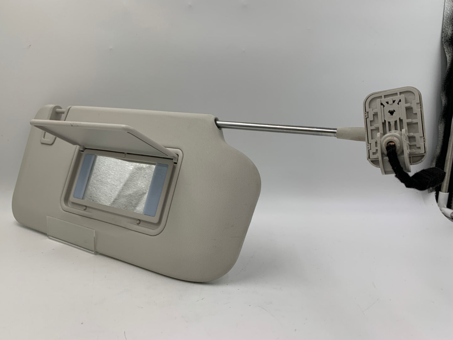 2021-2022 Ford Bronco Sport Passenger Sun Visor Ivory Illuminated OEM A02B18048