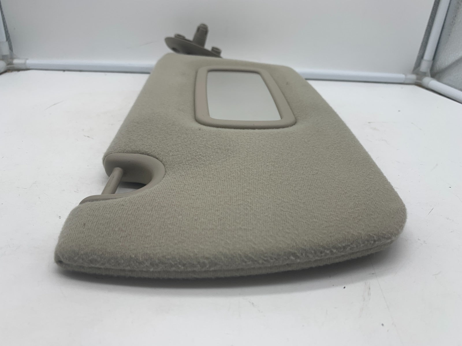 2004-2009 Dodge Durango Passenger Sun Visor Beige OEM A01B52099