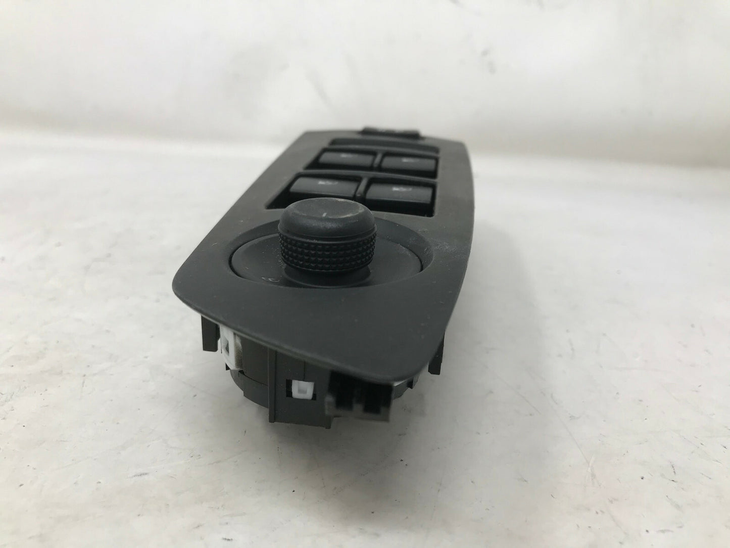 2017-2021 Chevrolet Trax Master Power Window Switch OEM A04B24082