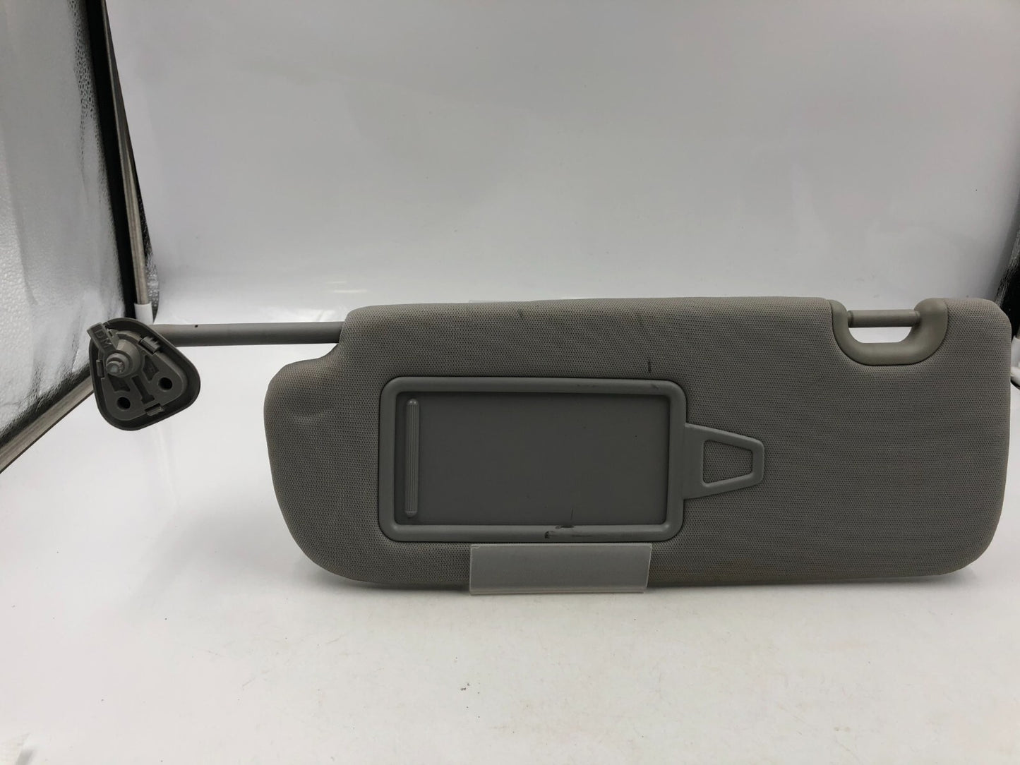 2013-2018 Hyundai Santa Fe Driver Sun Visor Sunvisor Gray OEM A01B09040