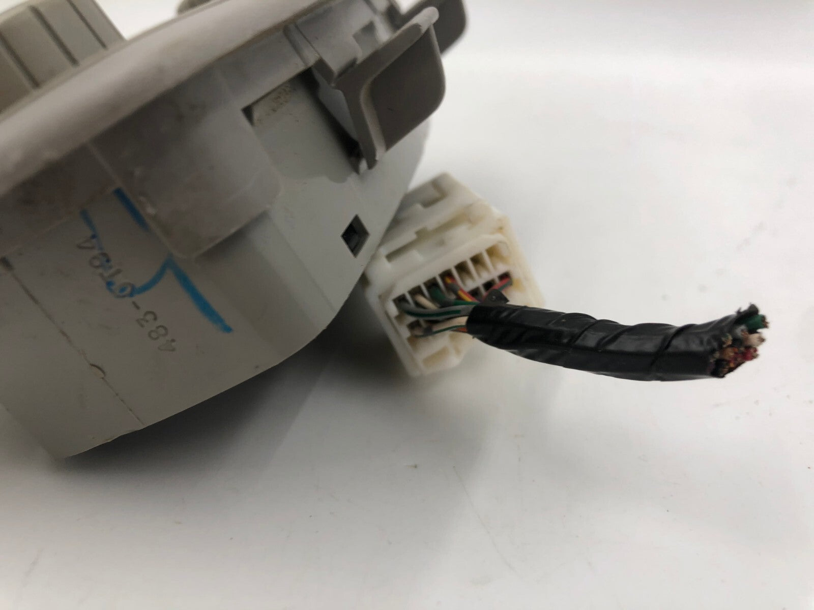 2006-2010 Toyota Sienna Rear AC Heater Climate Control Unit OEM C02B44044