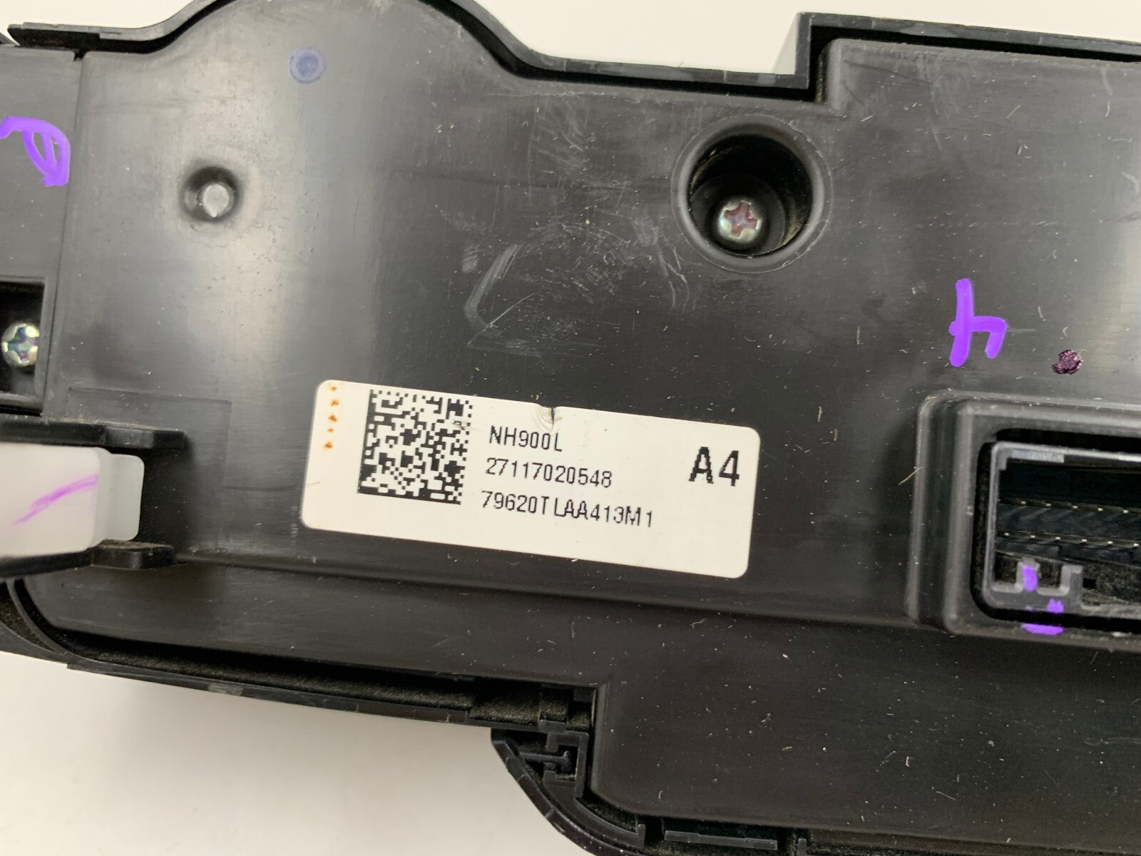 2017-2022 Honda CR-V AC Heater Climate Control Temperature Unit OEM E03B47028