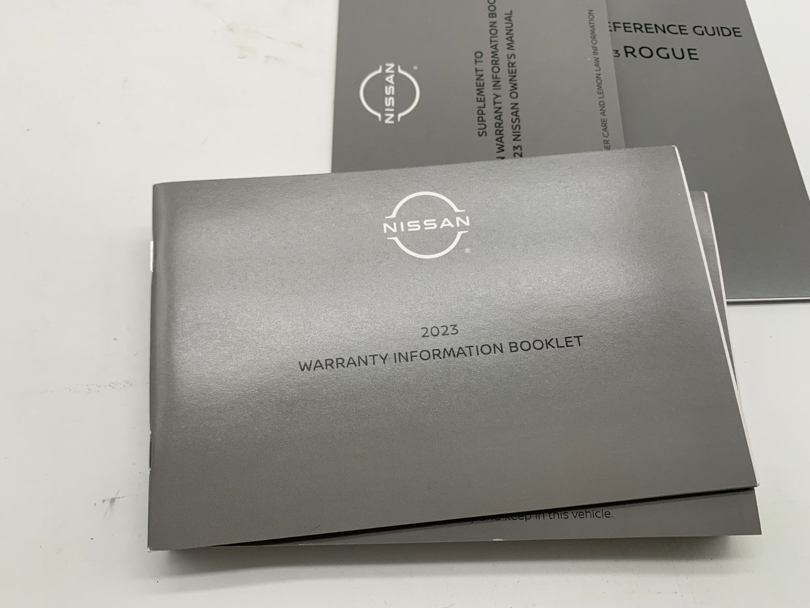 2023 Nissan Rogue Owners Manual Set OEM B04B25008