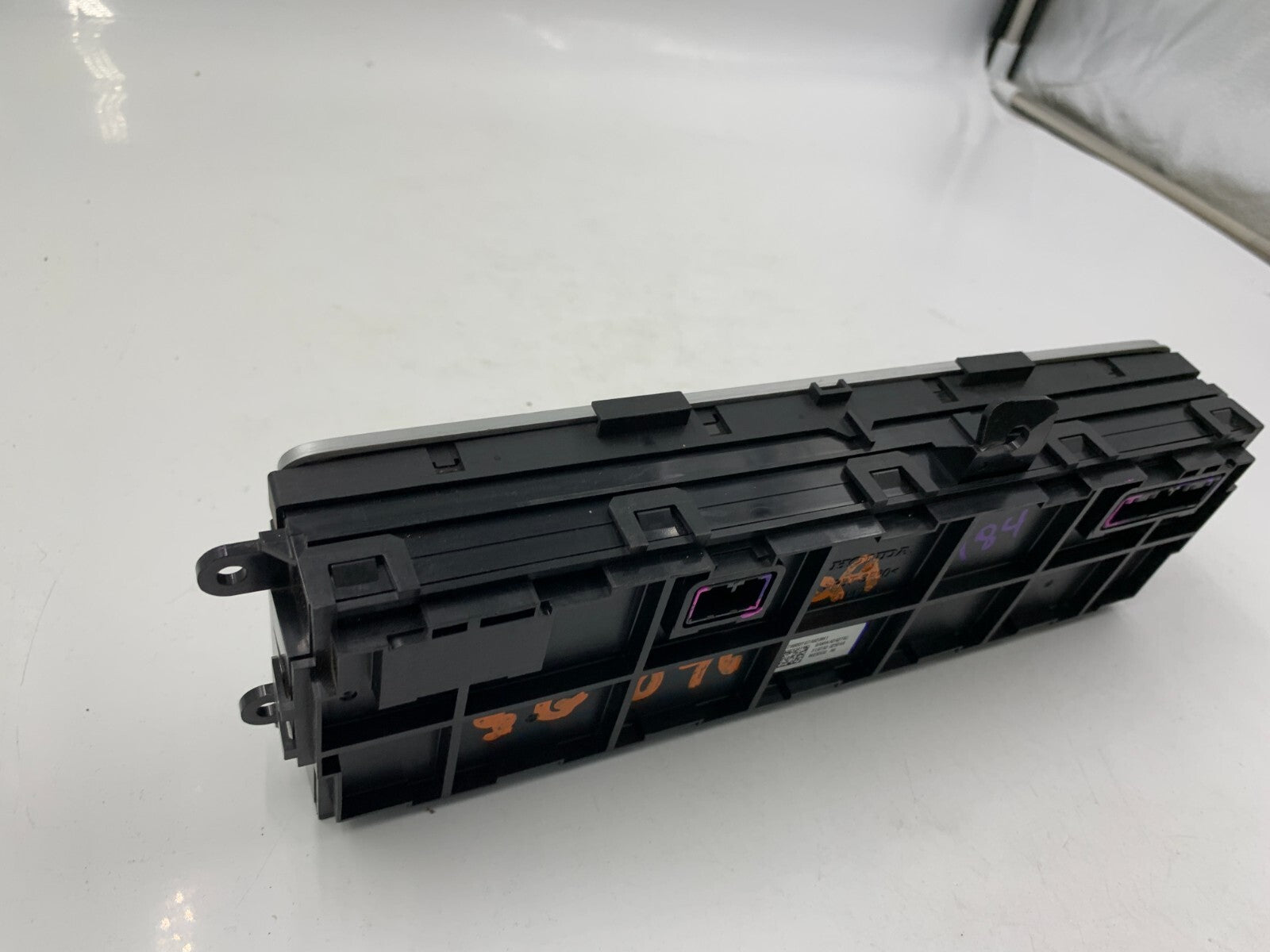 2016-2018 Honda Pilot AC Heater Climate Control Temperature Unit OEM C03B55053