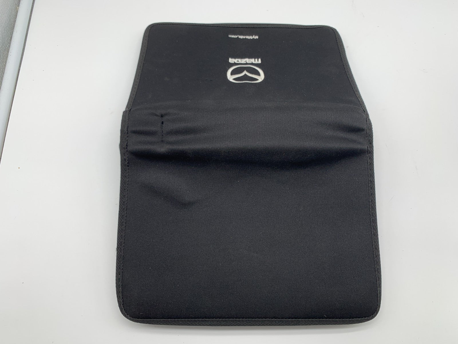 2009 Mazda CX-7 CX7 Owners Manual Set with Case OEM C02B23066