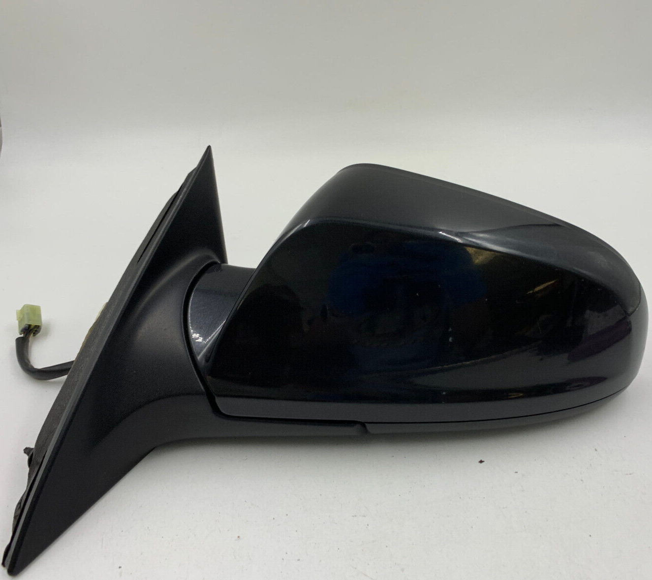 2008-2012 Saturn Aura Driver Side View Power Door Mirror Gray OEM E01B37080