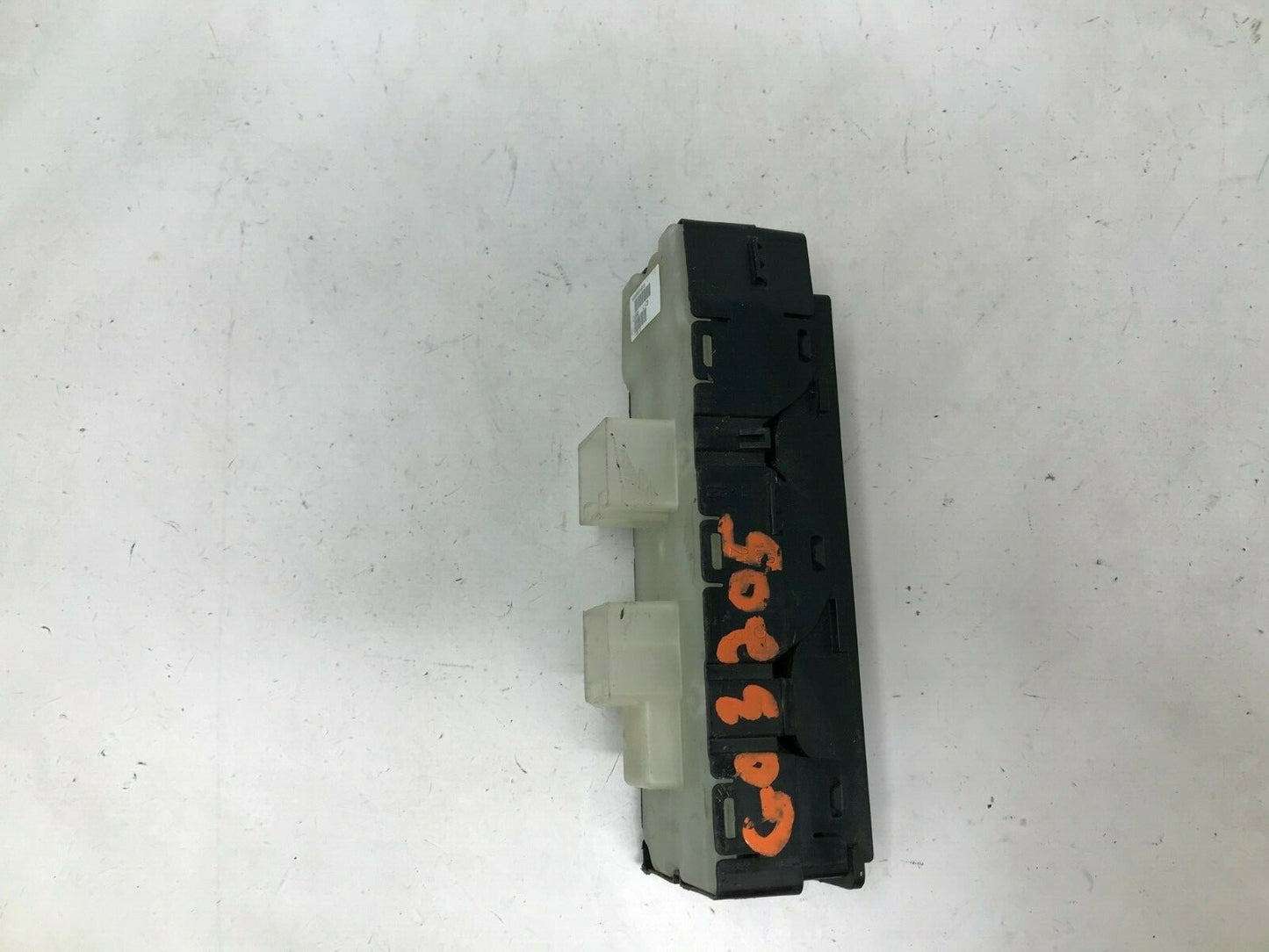 2007-2010 Jeep Patriot Master Power Window Switch OEM C02B13014