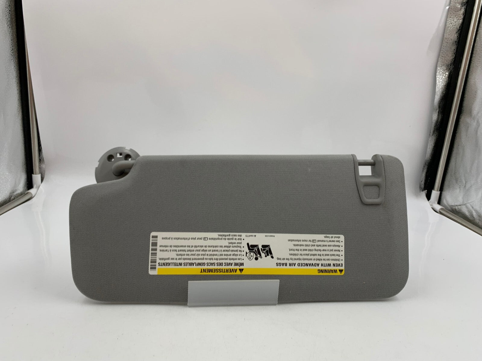 2017-2020 Chevrolet Trax Passenger Sun Visor Gray OEM E02B63001