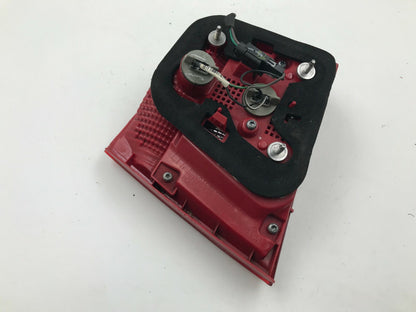 2013-2016 Chevrolet Malibu Driver Side Trunklid Tail Light Taillight E01B40080