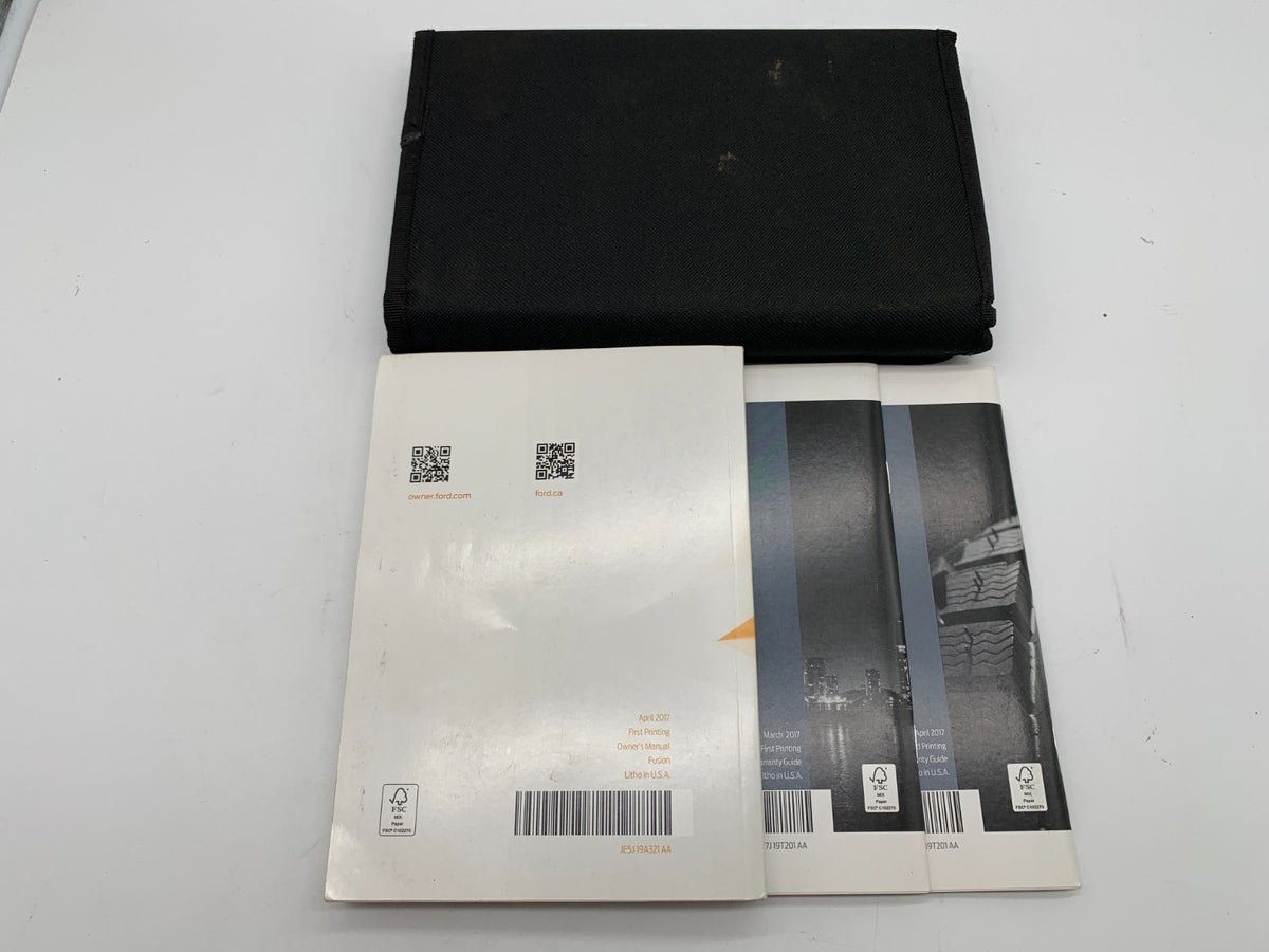 2018 Ford Fusion Owners Manual Set with Case OEM R01B13007