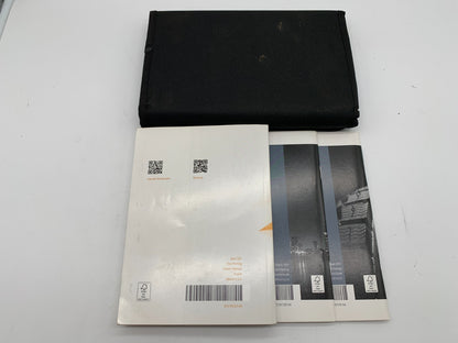 2018 Ford Fusion Owners Manual Set with Case OEM R01B13007
