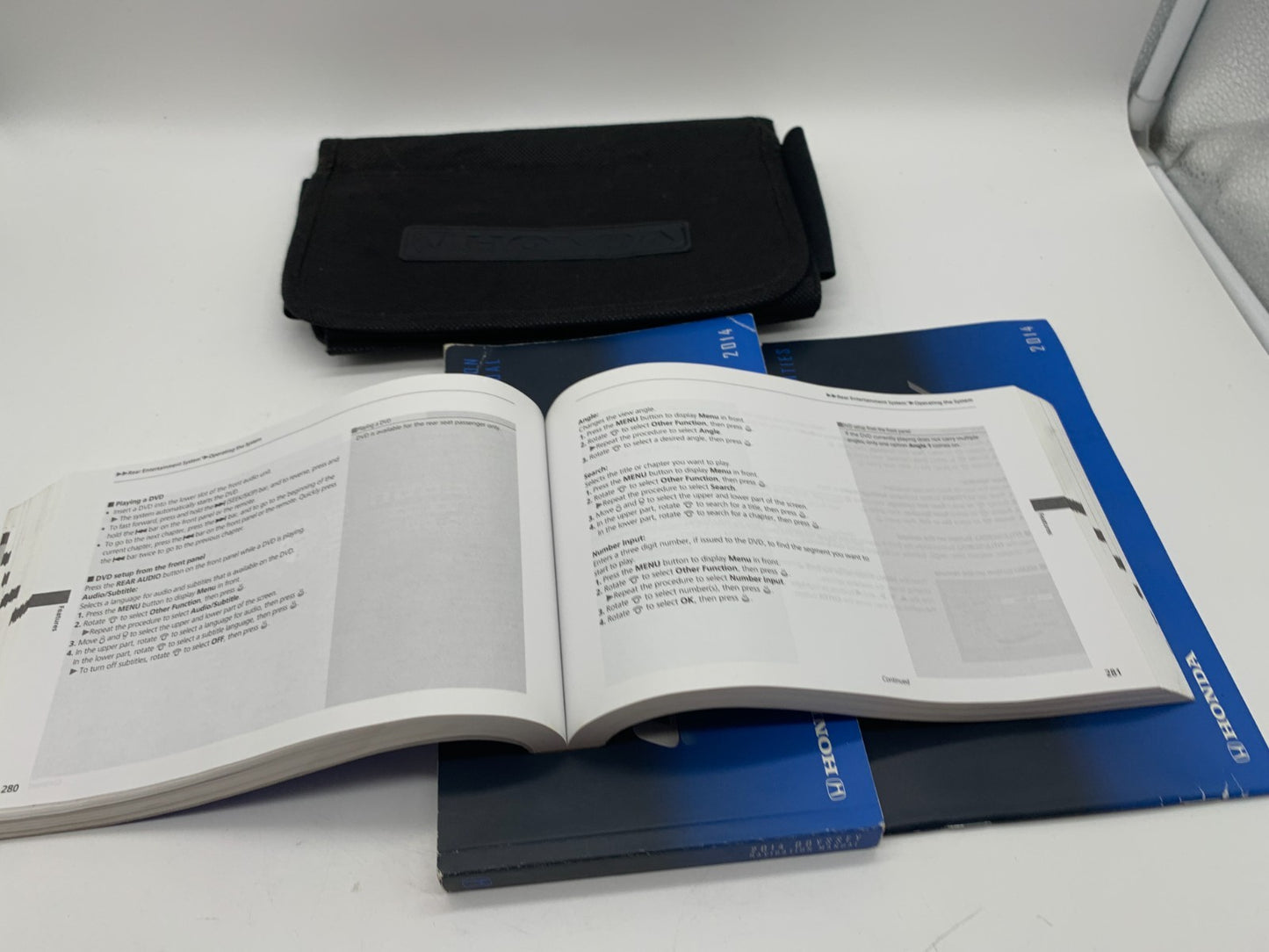 2014 Honda Odyssey Owners Manual Set with Case OEM D03B43001