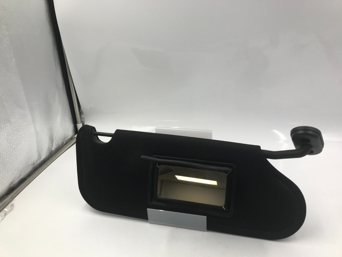 2011-2014 Chrysler 200 Passenger Sun Visor Sunvisor Black Illuminated A03B31037