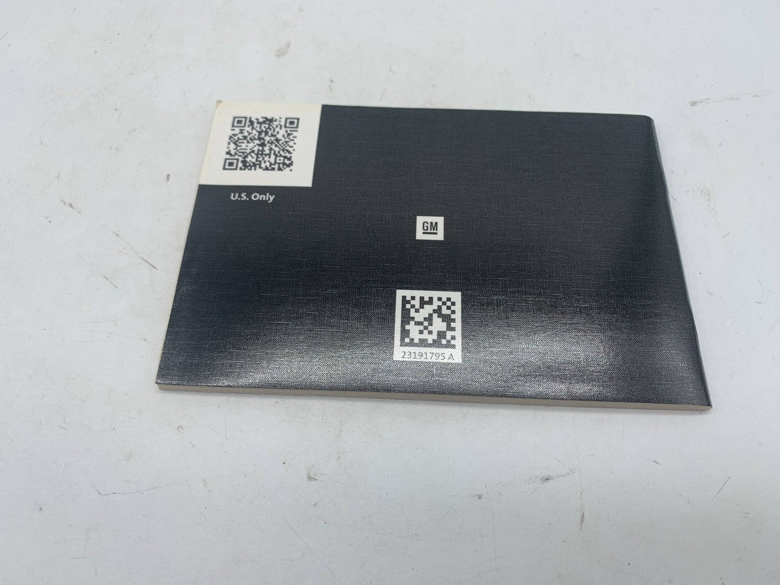 2016 Cadillac XTS Owners Manual Set with Case OEM