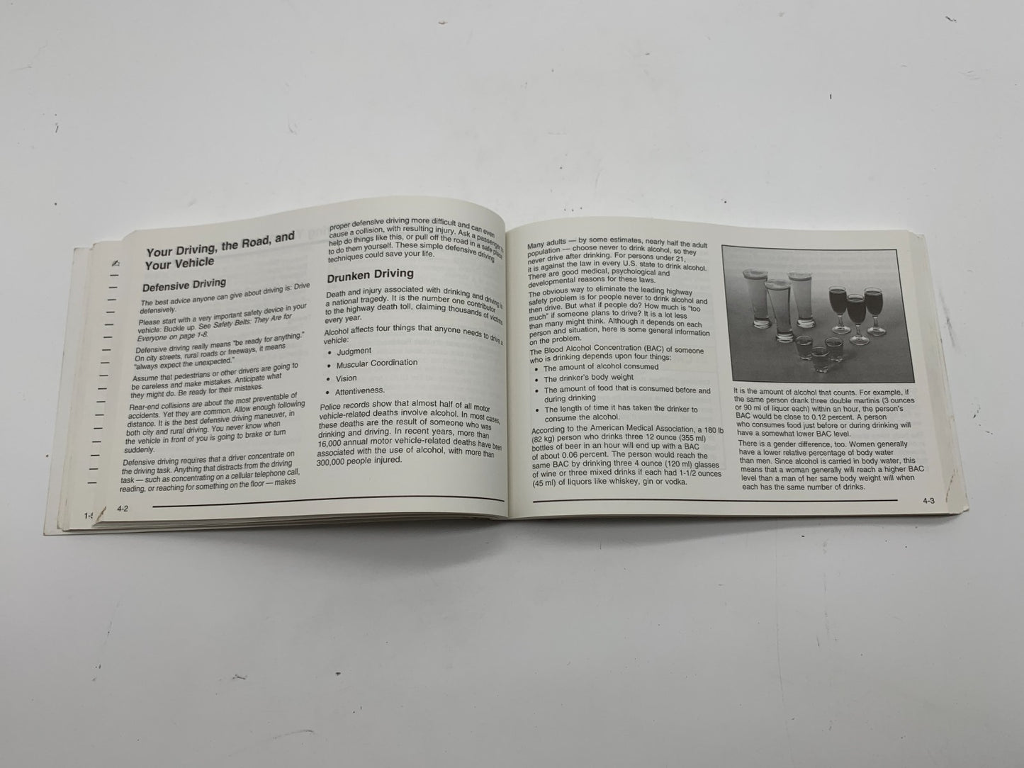 2004 Chevrolet Cavalier Owners Manual OEM C03B66019