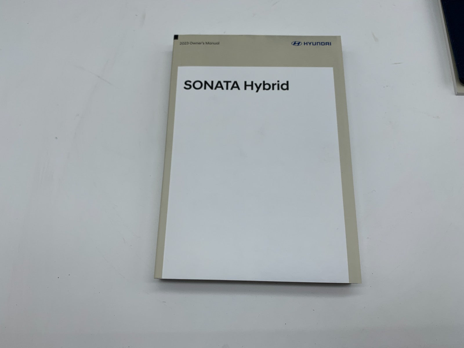 2023 Hyundai Tucson Hybrid Owners Manual Set with Case OEM A03B54005