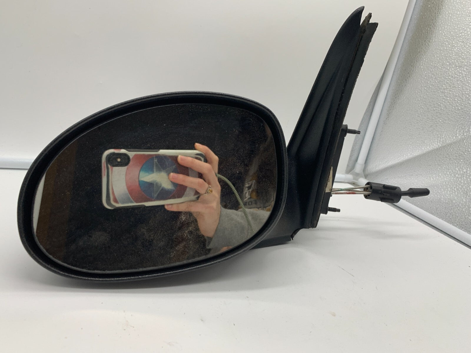 2005-2008 Chrysler PT Cruiser Driver Side View Manual Door Mirror Blk C04B57012