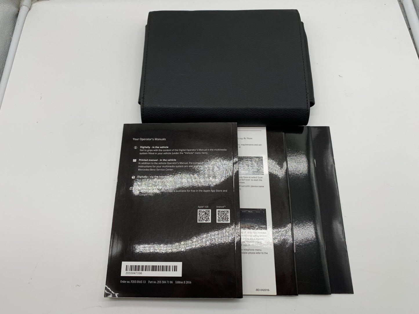 2016 Mercedes-Benz C-Class Owners Manual Set with Case OEM C04B63011