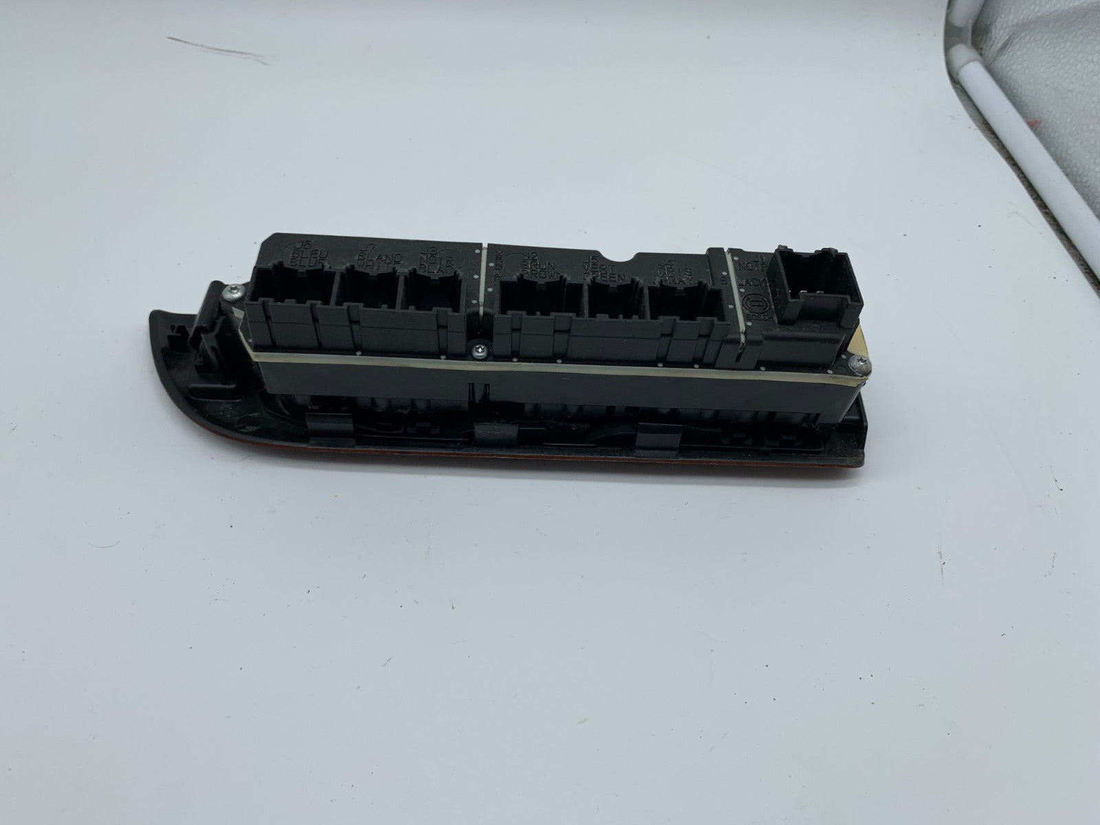 2007-2014 Chevrolet Tahoe Master Power Window Switch OEM B03B54007