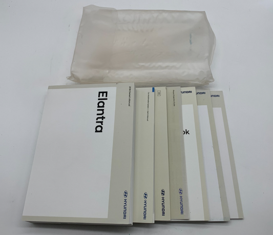 2018 Hyundai Elantra Owners Manual Set OEM D03B68011