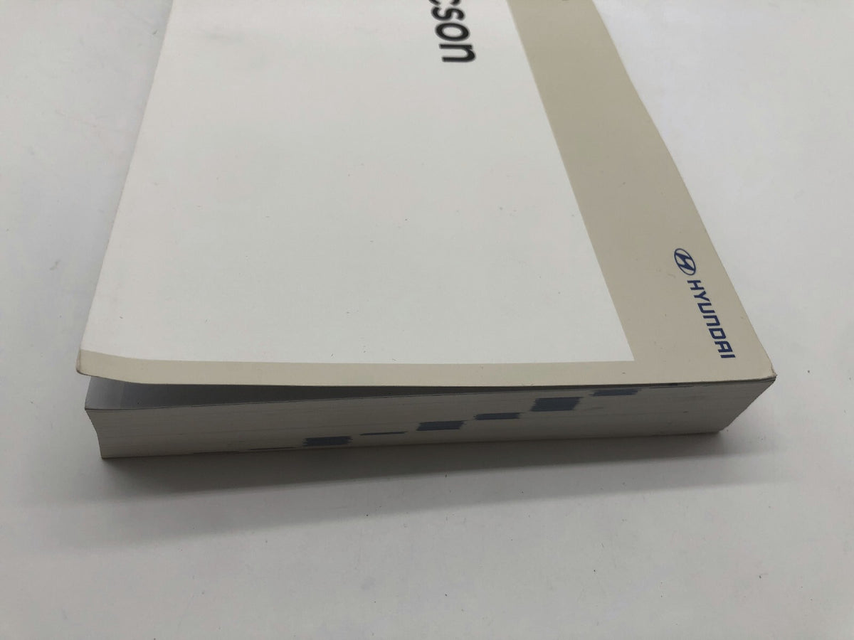 2017 Hyundai Tucson Owners Manual Set with Case OEM R01B20013