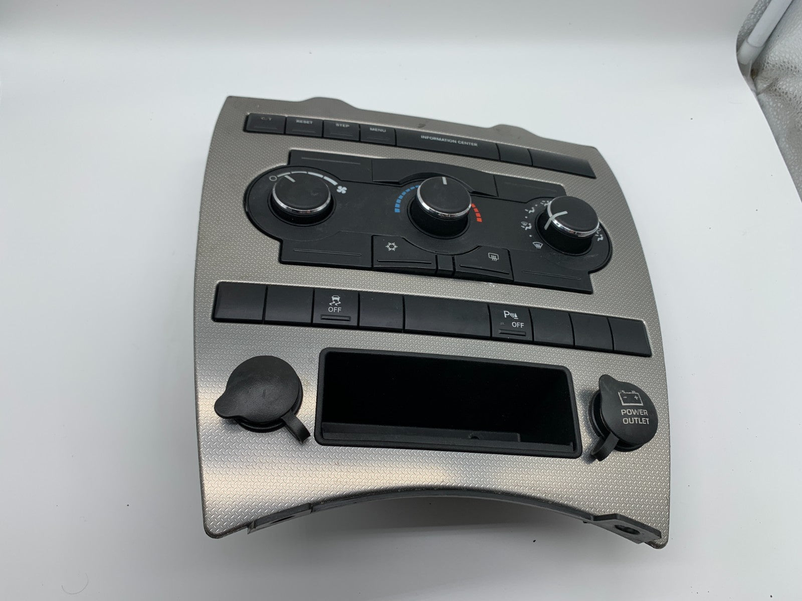 2006-2010 Jeep Commander AC Heater Climate Control with Bezel OEM C03B57011
