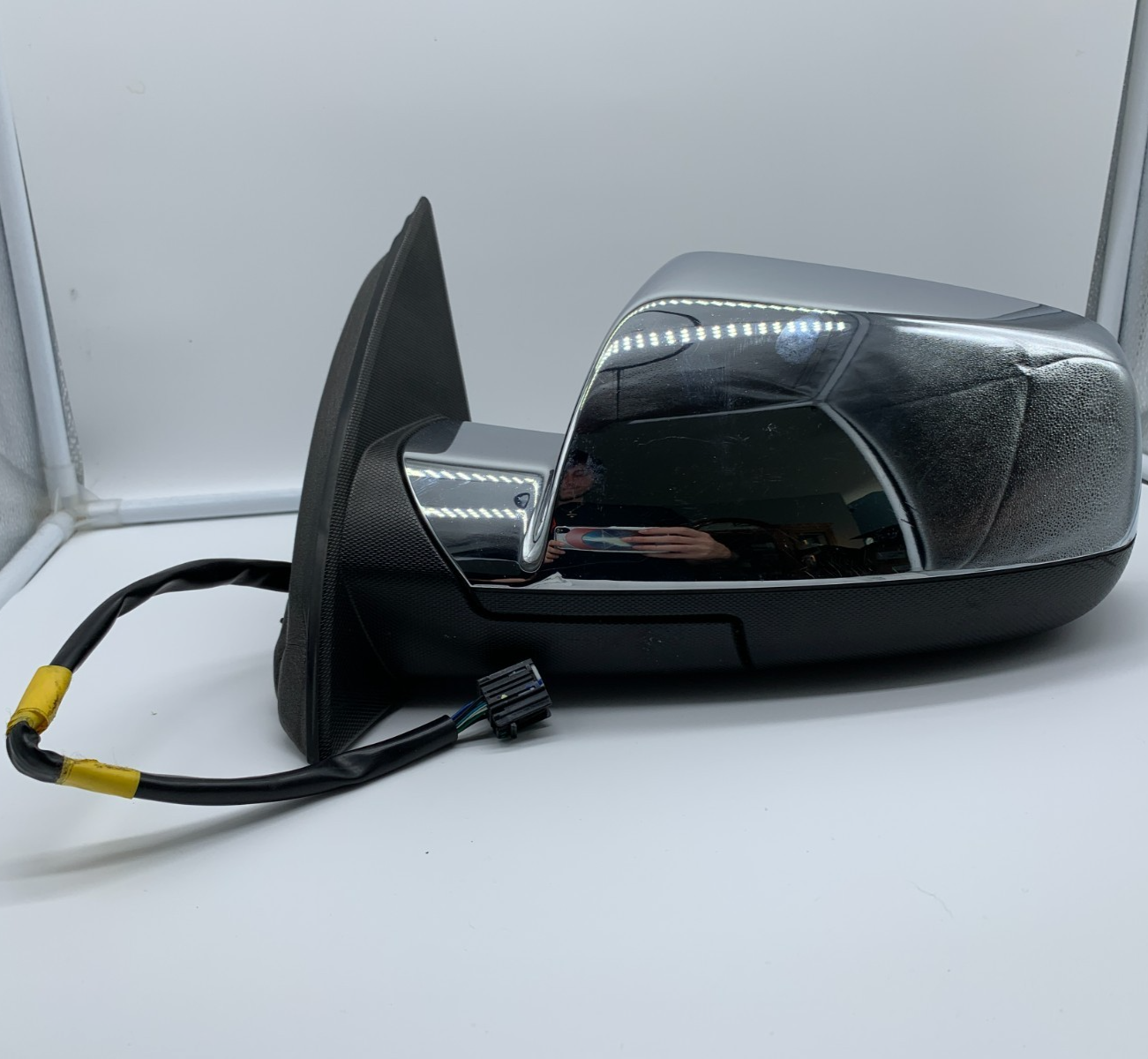 2010-2011 Chevrolet Equinox Driver Side View Power Door Mirror Chrome B01B55098