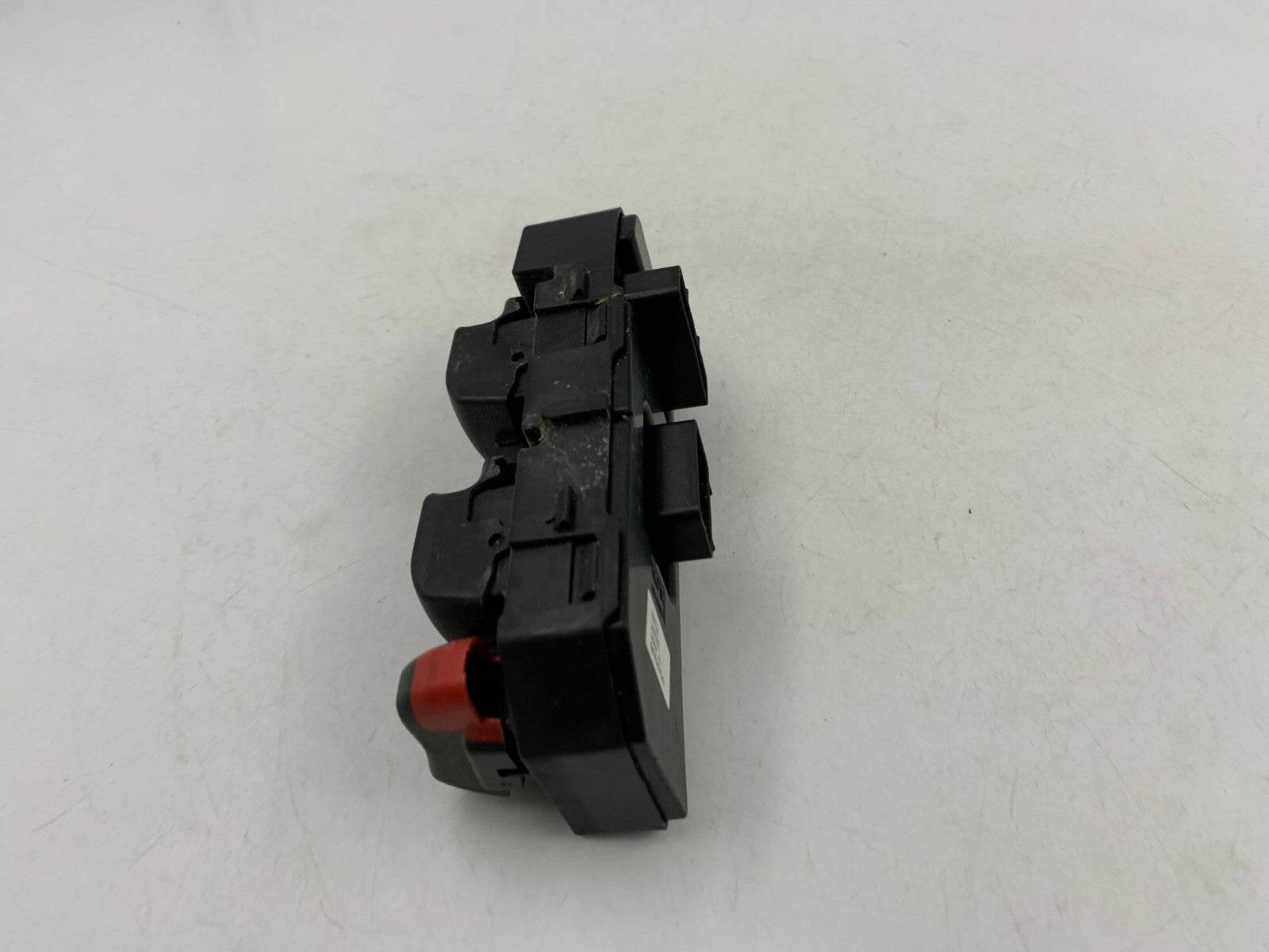 2010-2012 Chevrolet Malibu Master Power Window Switch OEM D03B46082