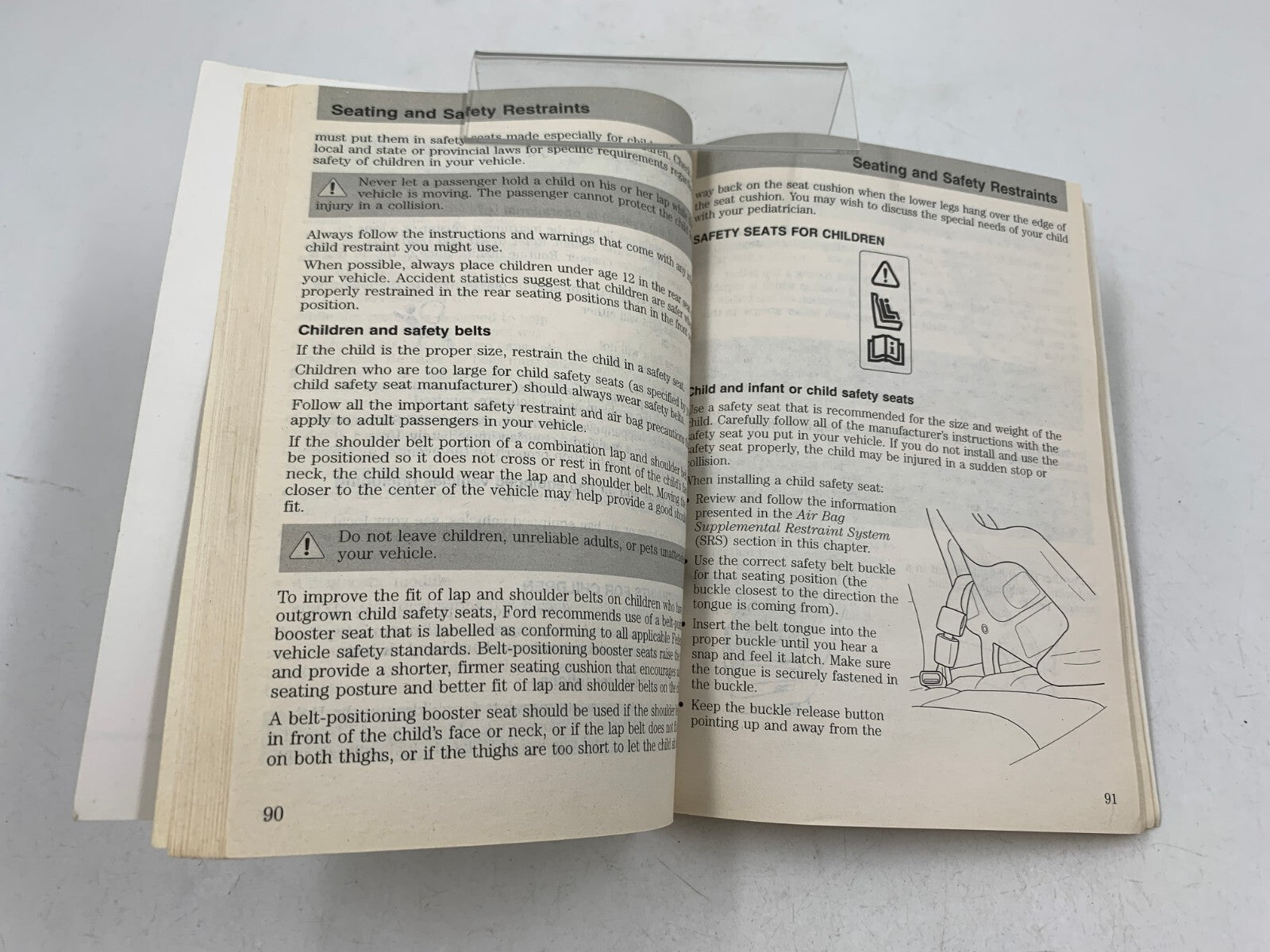 2002 Ford Escort Owners Manual Set with Case OEM C01B36012