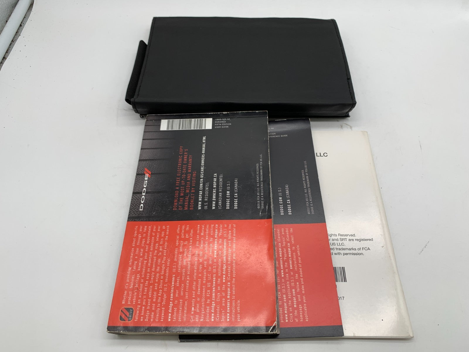 2018 Dodge Durango Owners Manual Set with Case OEM D03B68008