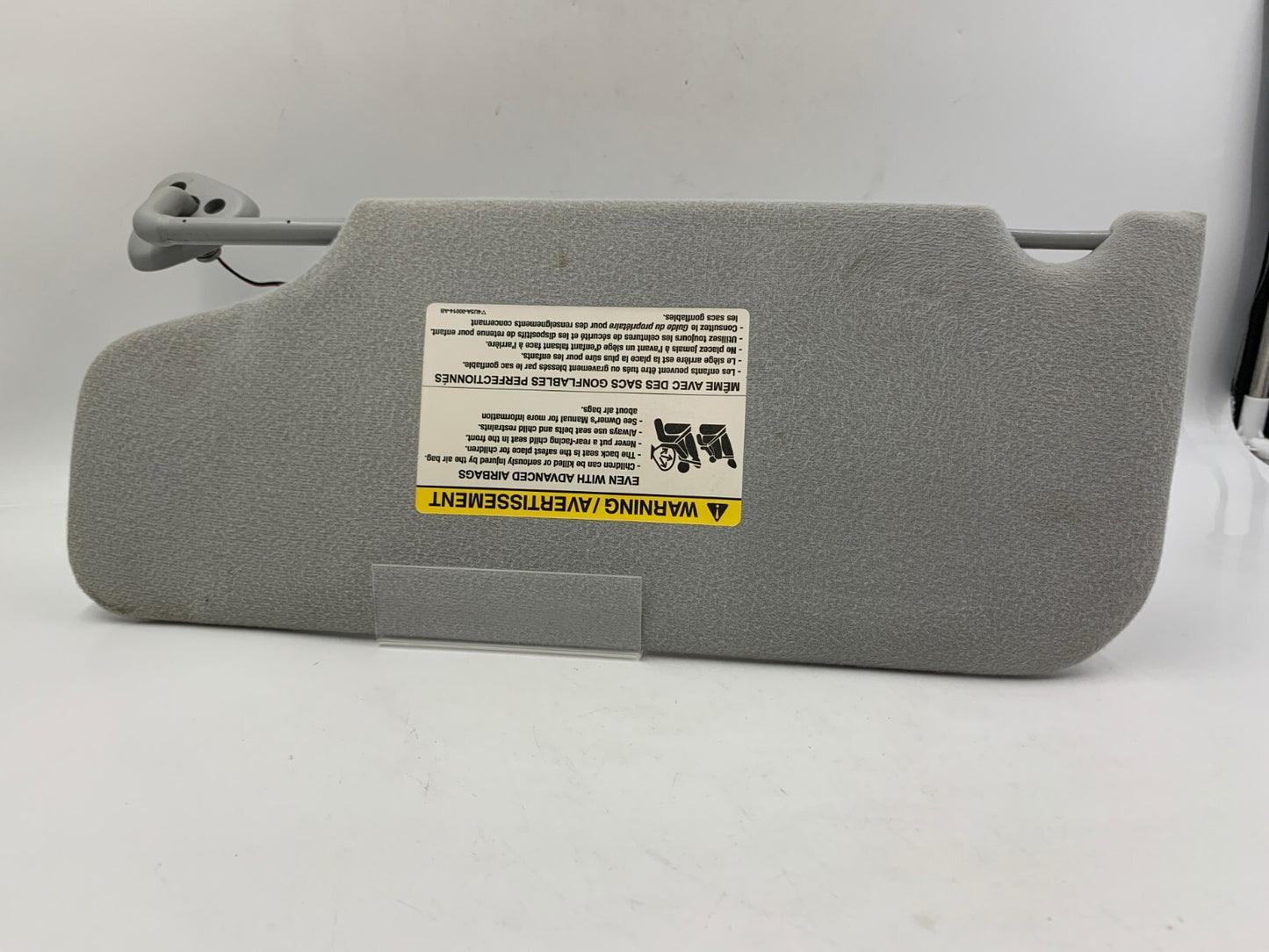 2005-2007 Mercury Montego Sun Visor  Gray Illuminated OEM A01B55042