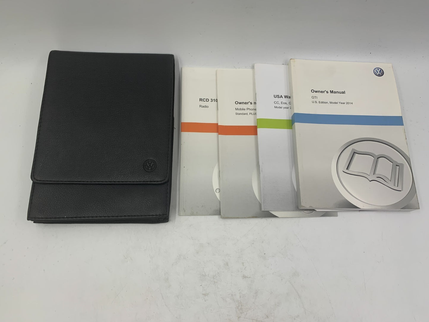 2014 Volkswagen Jetta GTI Owners Manual Set with Case OEM A01B22043