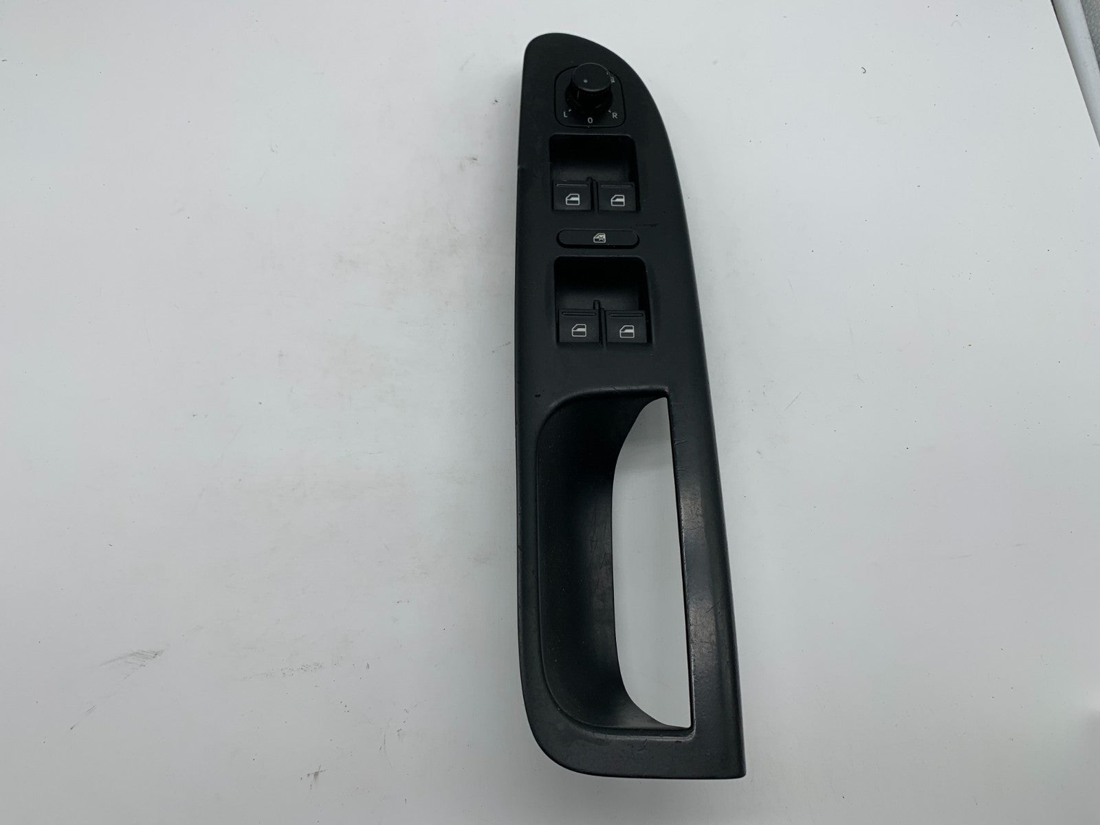 2006-2020 Volkswagen Passat Master Power Window Switch OEM B04B12007