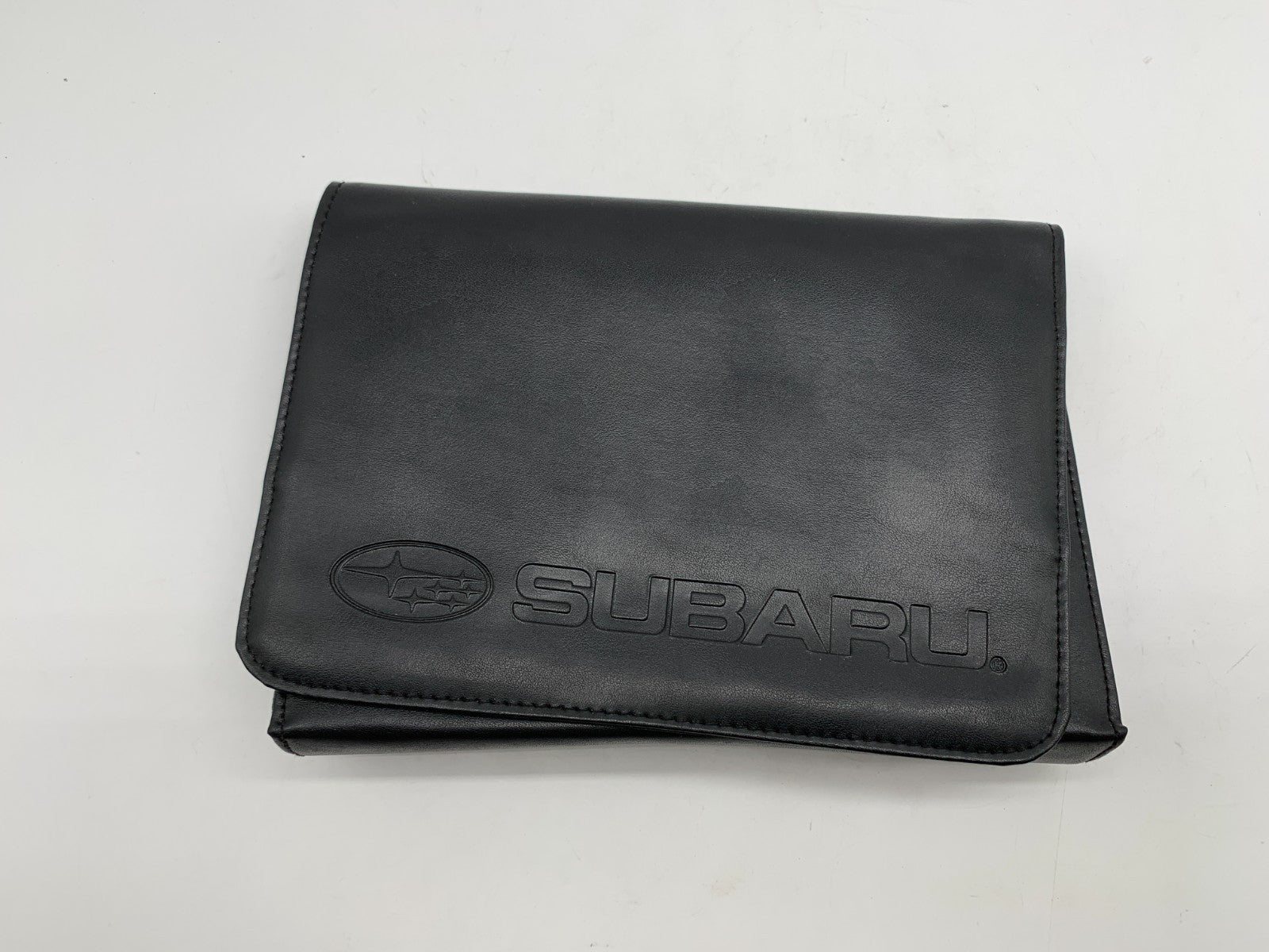 2006 Subaru Legacy Outback Owners Manual Set with Case OEM A04B08019