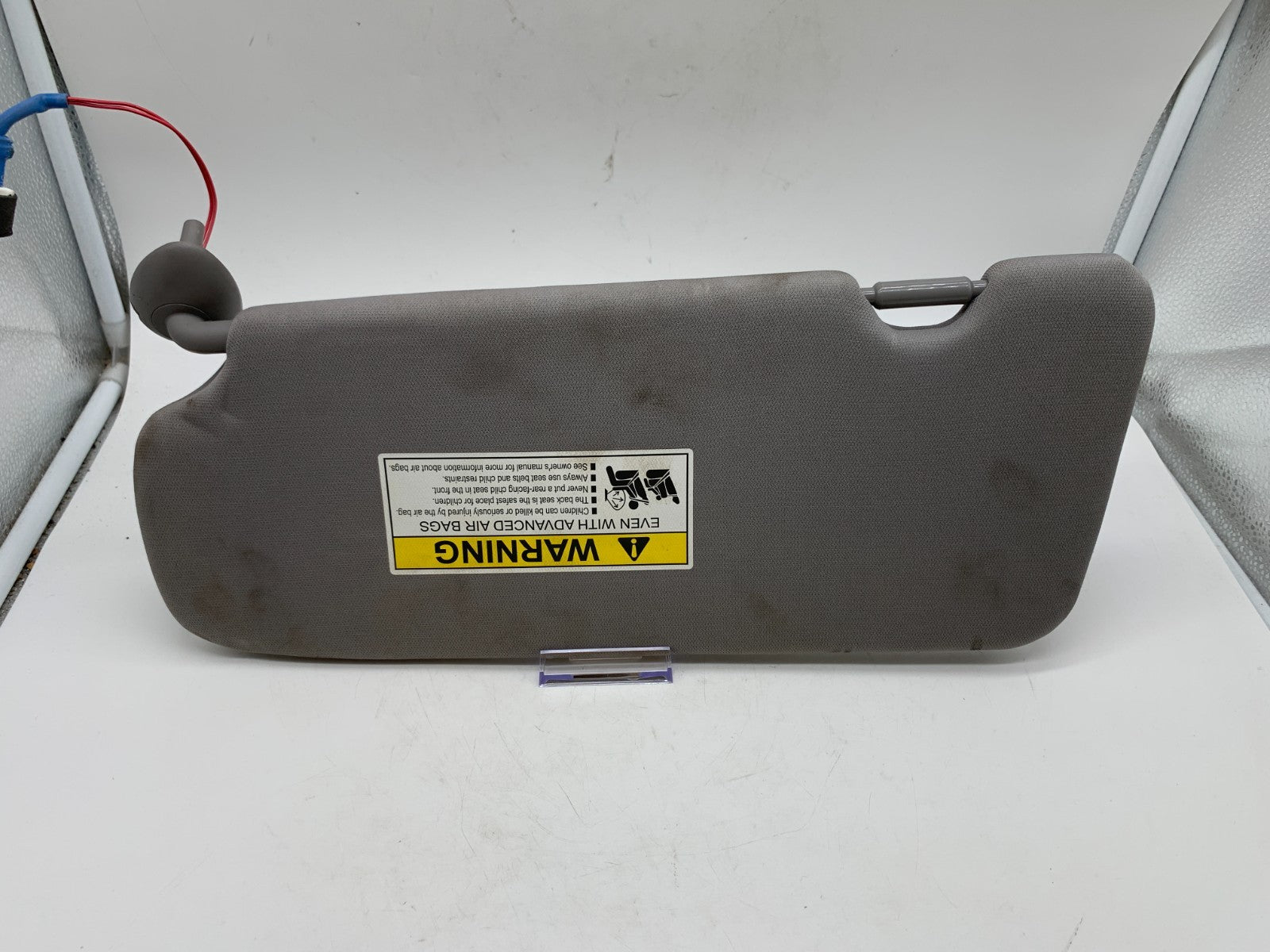 2017-2019 Honda CRV CR-V Passenger Sun Visor Gray Illuminated OEM B01B28001