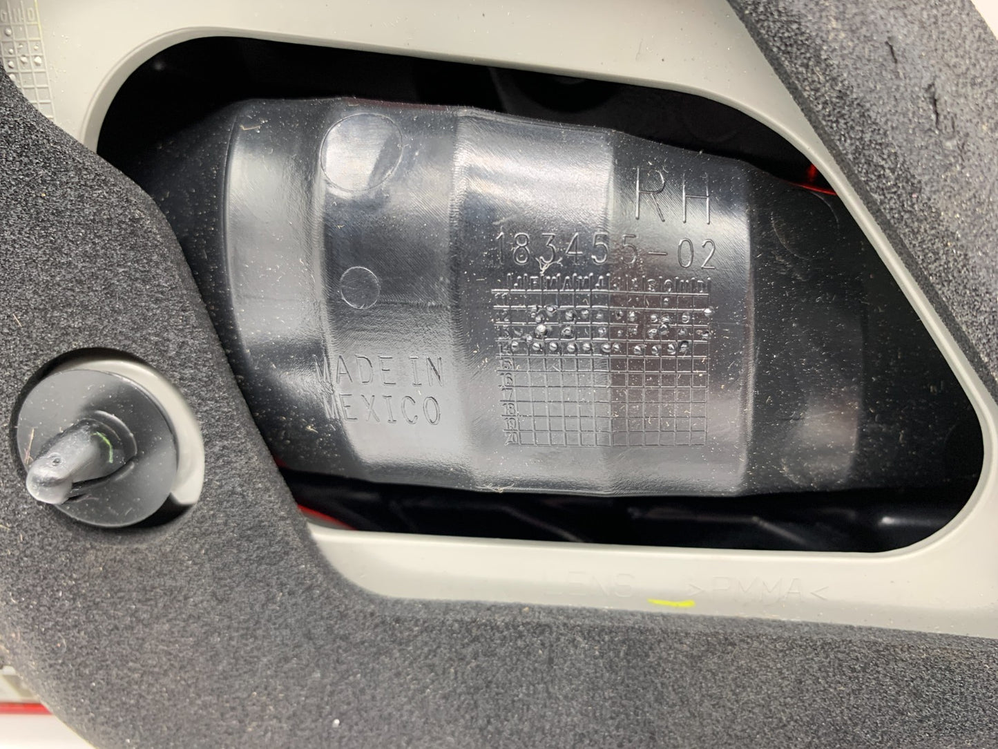 2013-2015 Nissan Sentra Passenger Side Inner Trunk Lid Tail Light OEM B03B28003