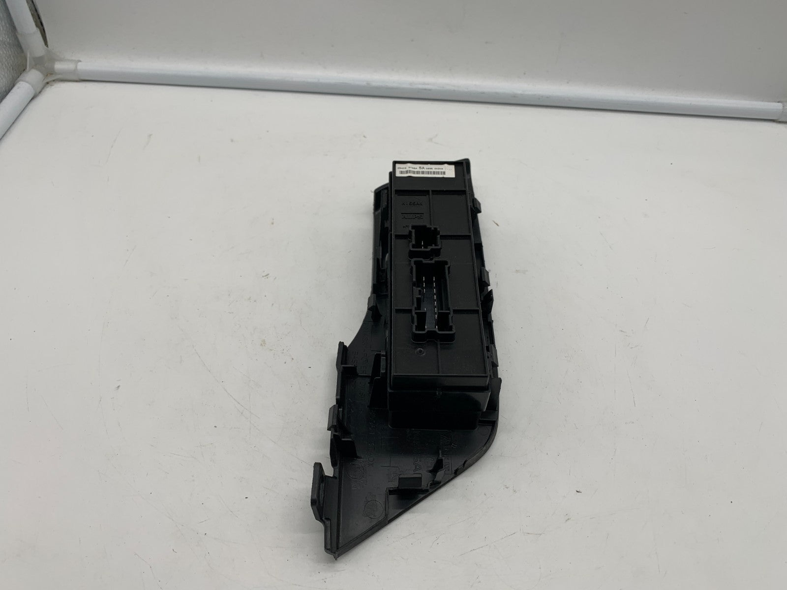 2013-2018 Nissan Altima Master Power Window Switch OEM B04B46008